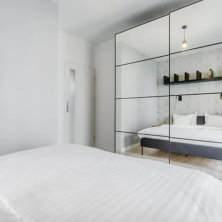 Premium In The Center Of With Free Parking & Balcony 아파트 바르샤바